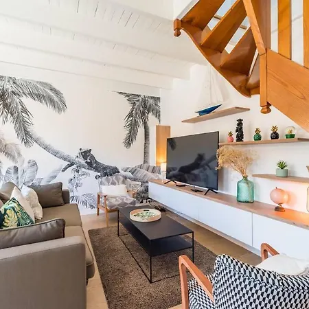 Holiday home Paradis Cotier - Maison Vue A Loguivy *